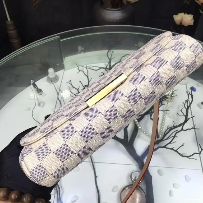 Fashion Reps Bags LV 19B570392 0501